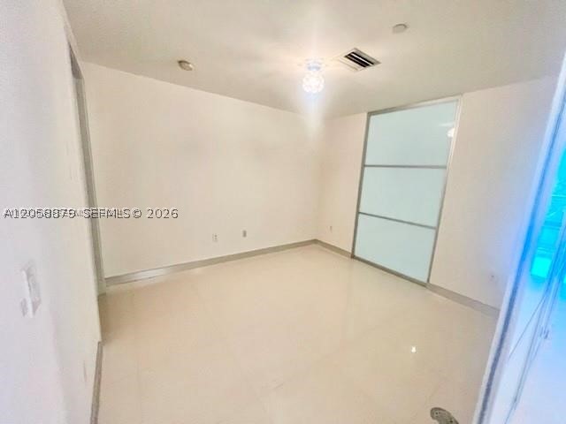 2950 NE 188th St #231, Aventura FL 33180