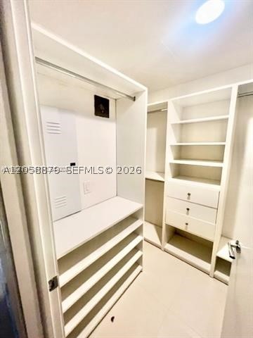 2950 NE 188th St #231, Aventura FL 33180