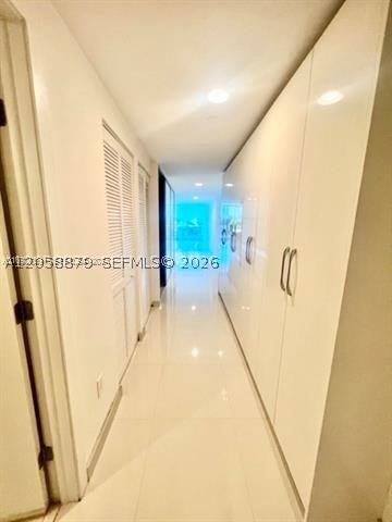 2950 NE 188th St #231, Aventura FL 33180