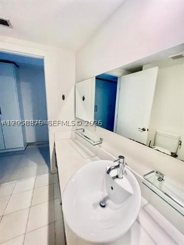 2950 NE 188th St #231, Aventura FL 33180