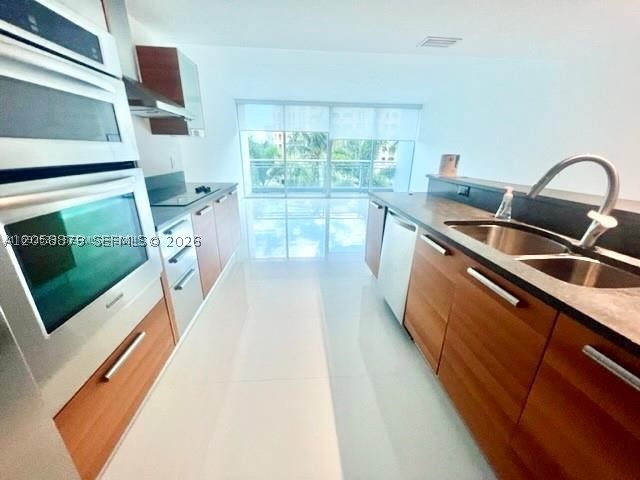 2950 NE 188th St #231, Aventura FL 33180
