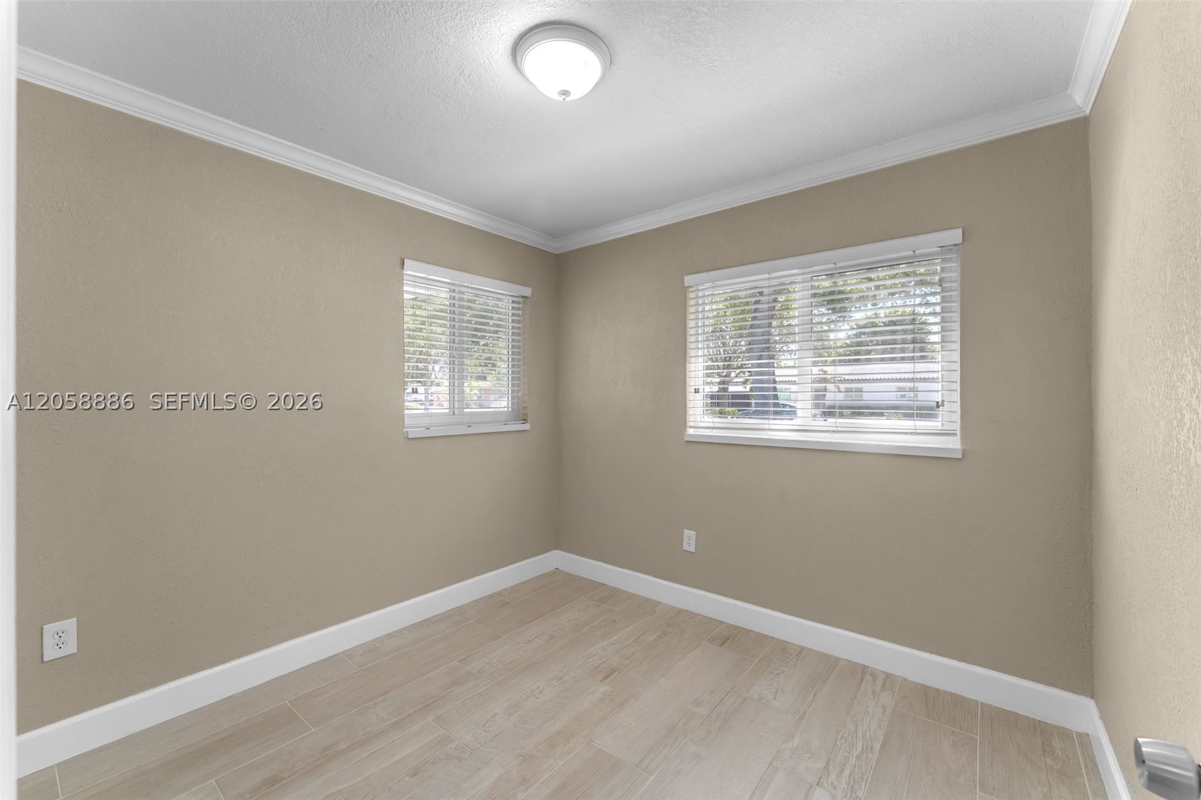1310 SW 92nd Ave, Miami FL 33174