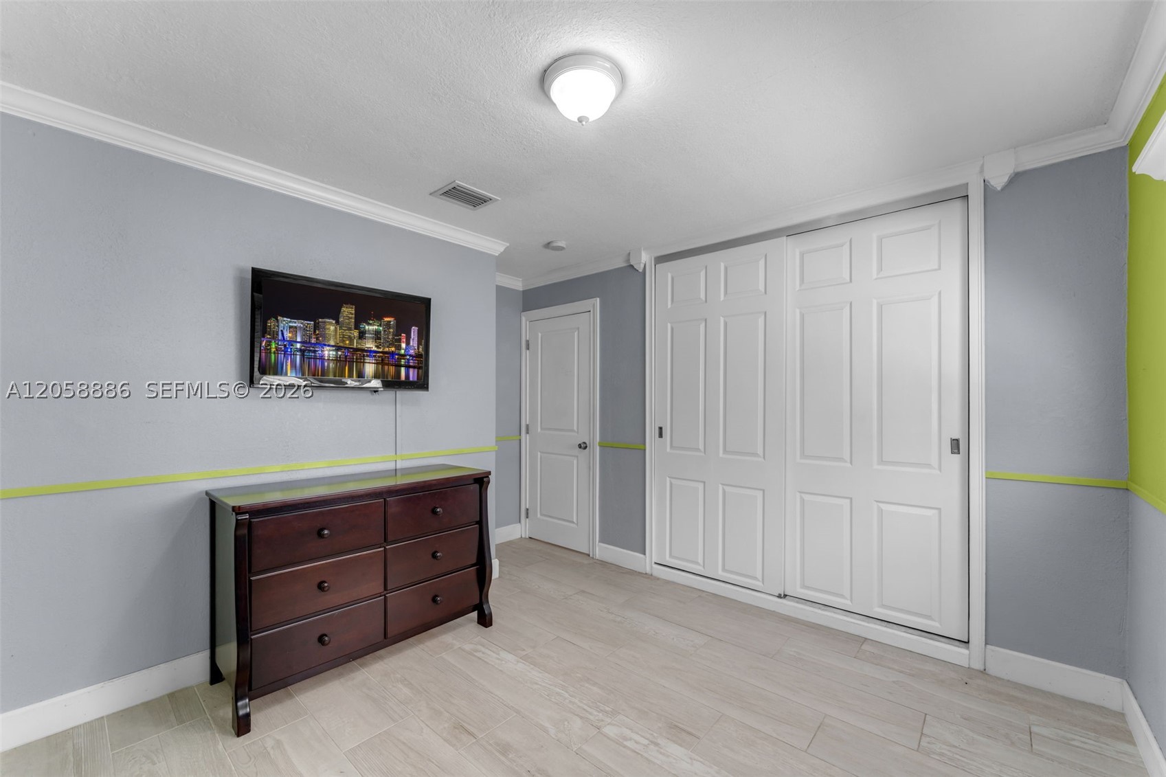 1310 SW 92nd Ave, Miami FL 33174