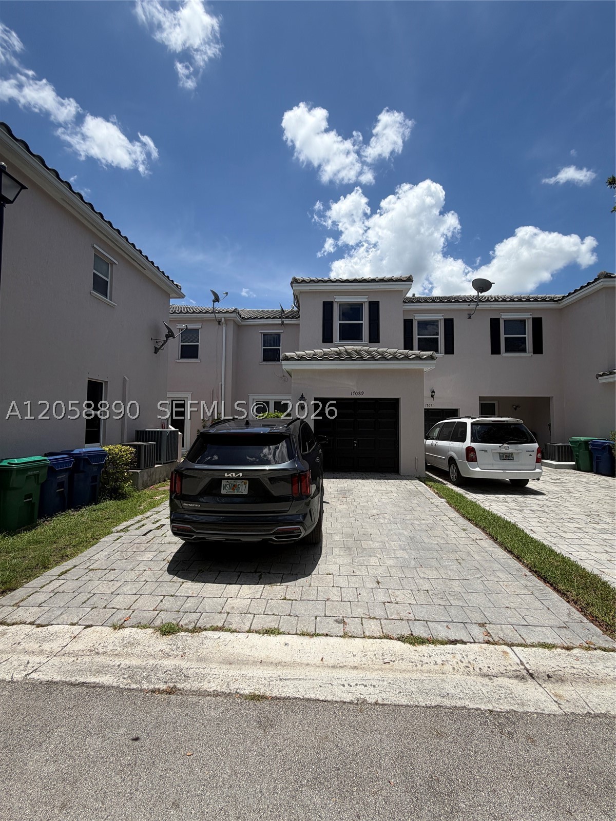 17089 SW 93rd St #17089, Miami FL 33196