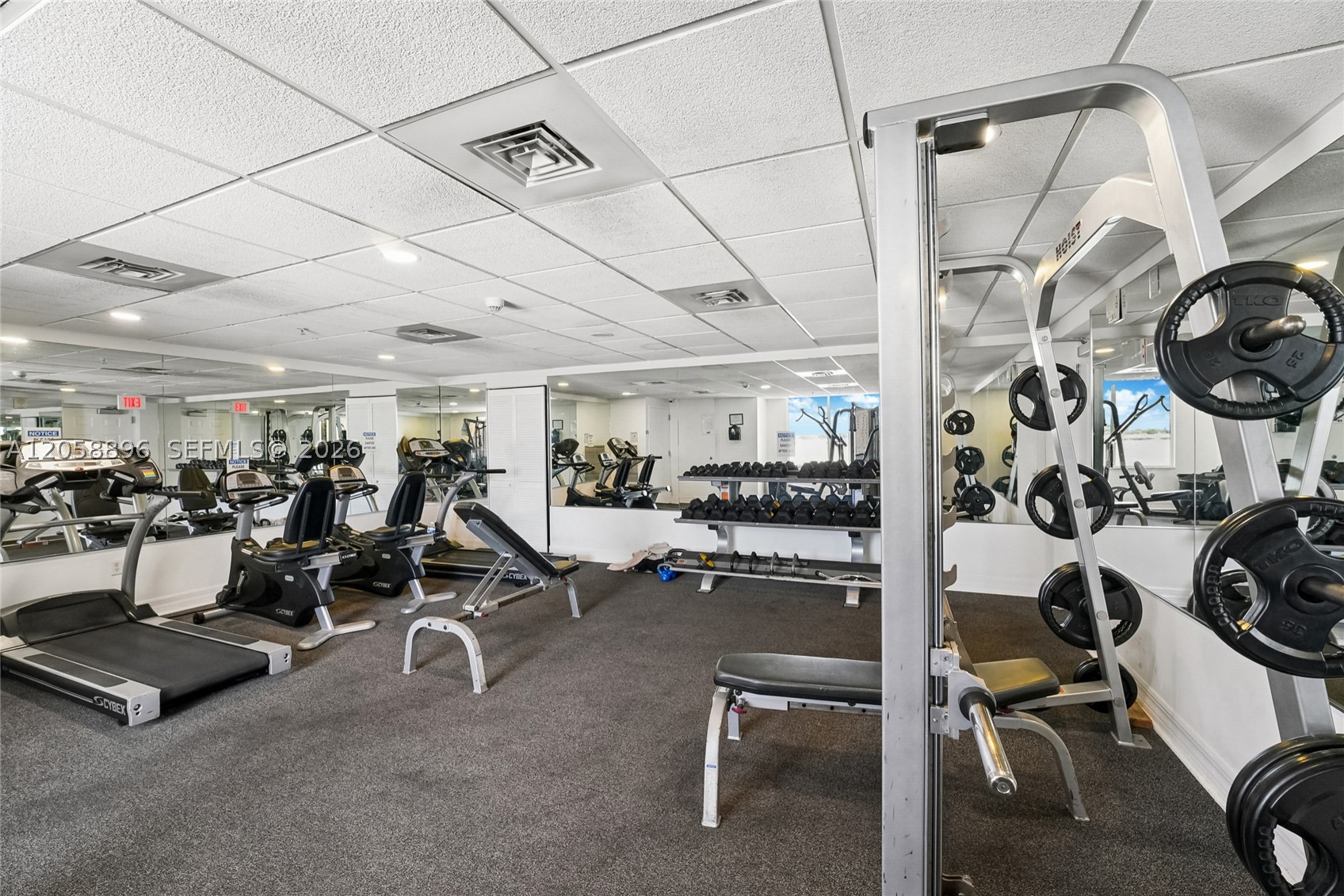 900 SW 8th St #1609, Miami FL 33130