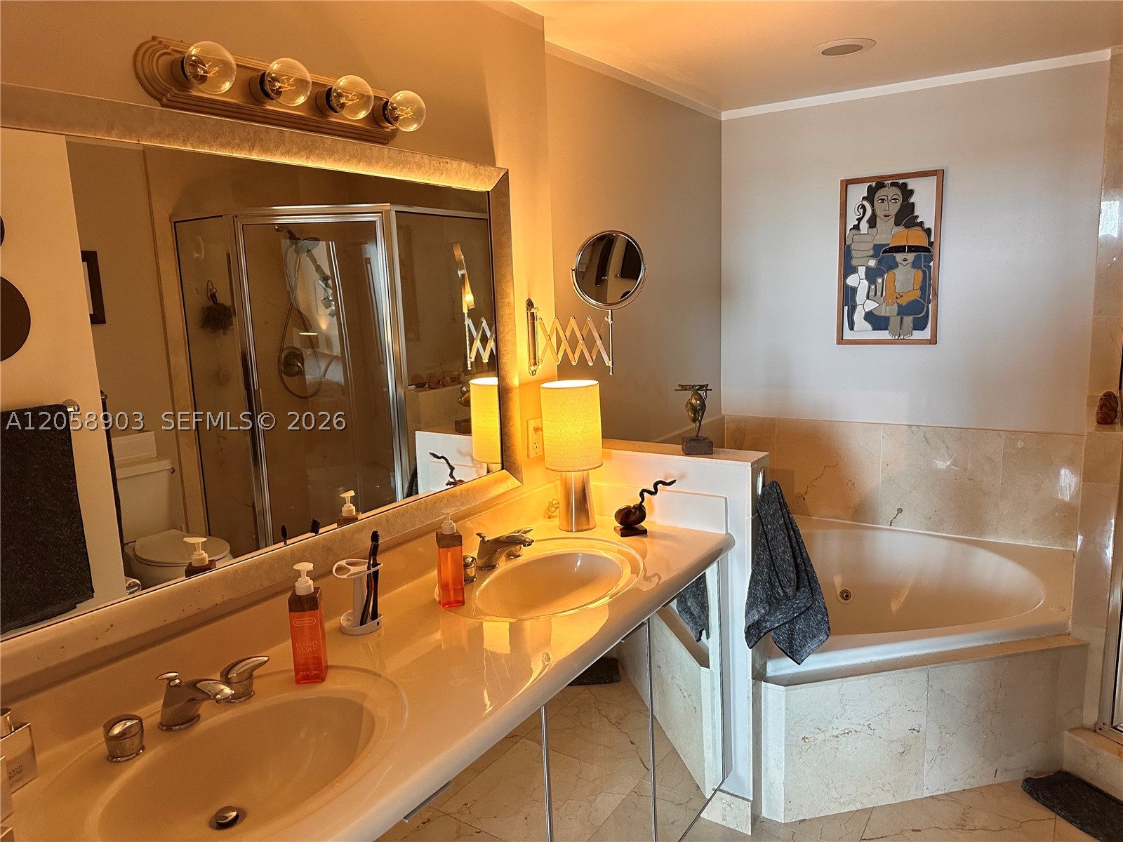 7900 Harbor Island Dr #1219, North Bay Village FL 33141