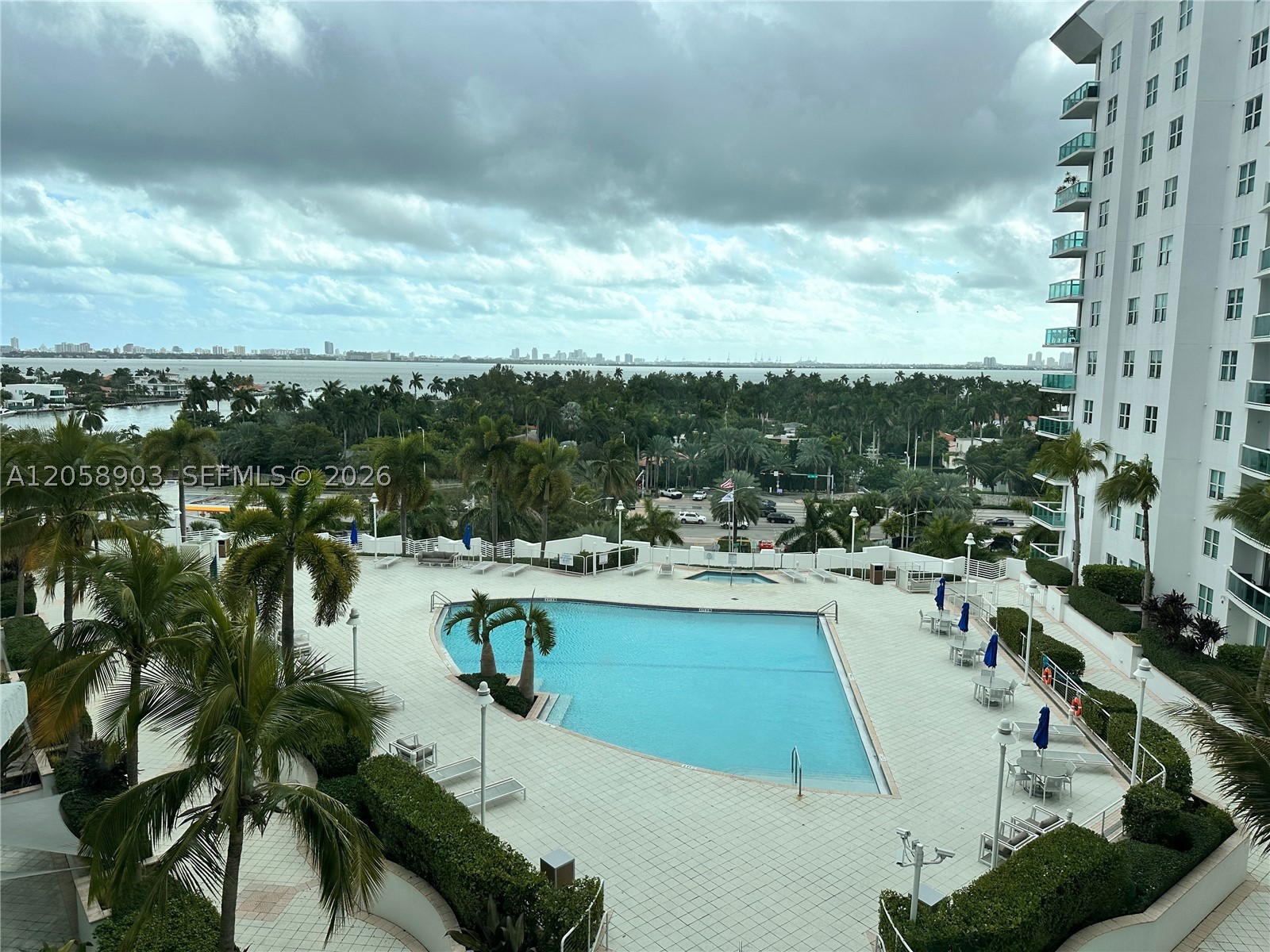 7900 Harbor Island Dr #1219, North Bay Village FL 33141