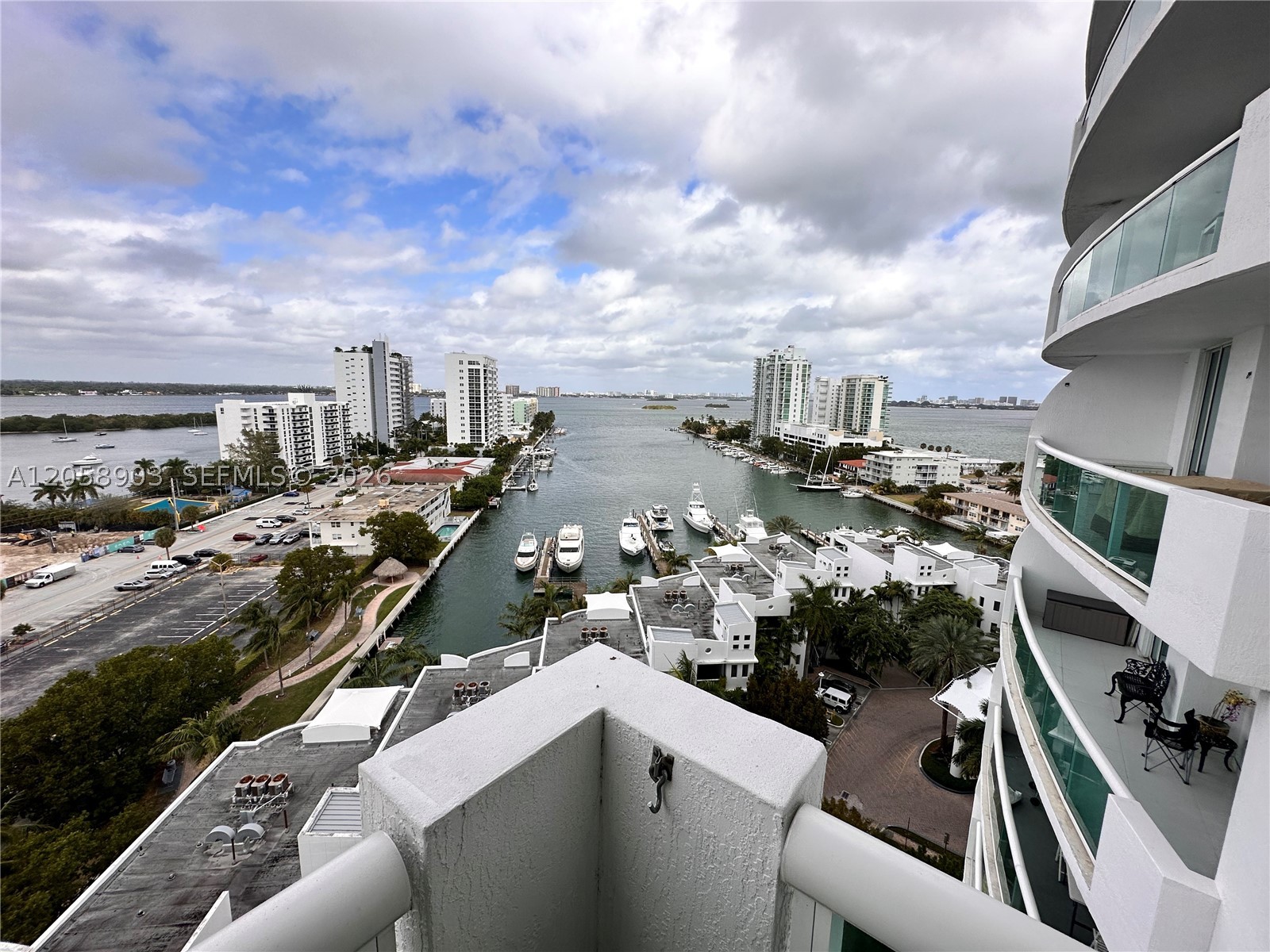 7900 Harbor Island Dr #1219, North Bay Village FL 33141
