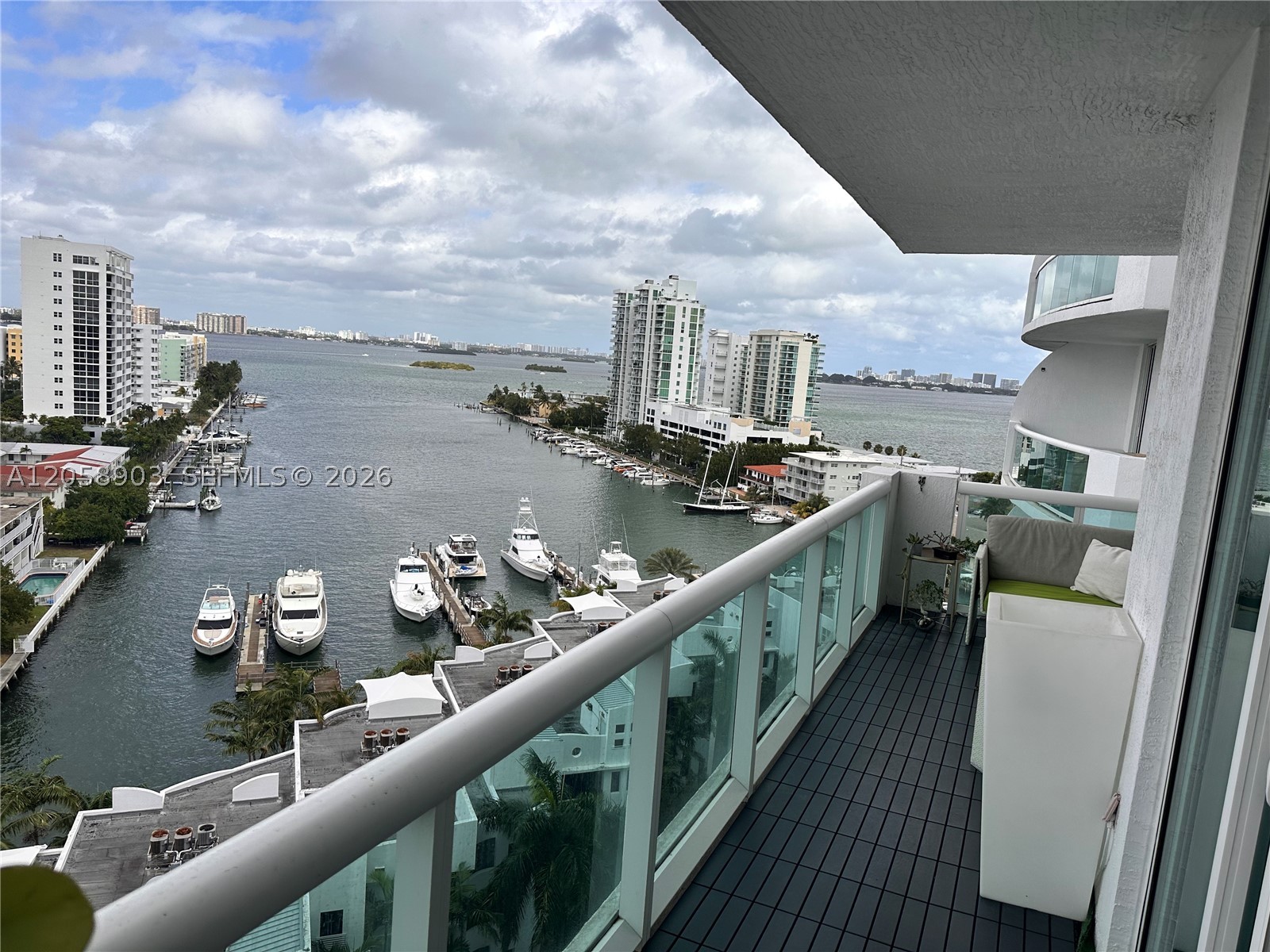 7900 Harbor Island Dr #1219, North Bay Village FL 33141