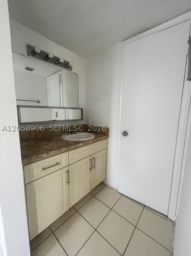 500 NW 114th Ave #201, Sweetwater FL 33172