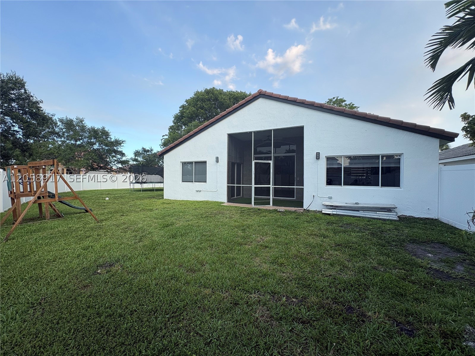 1970 NW 178th Ter #1, Pembroke Pines FL 33029