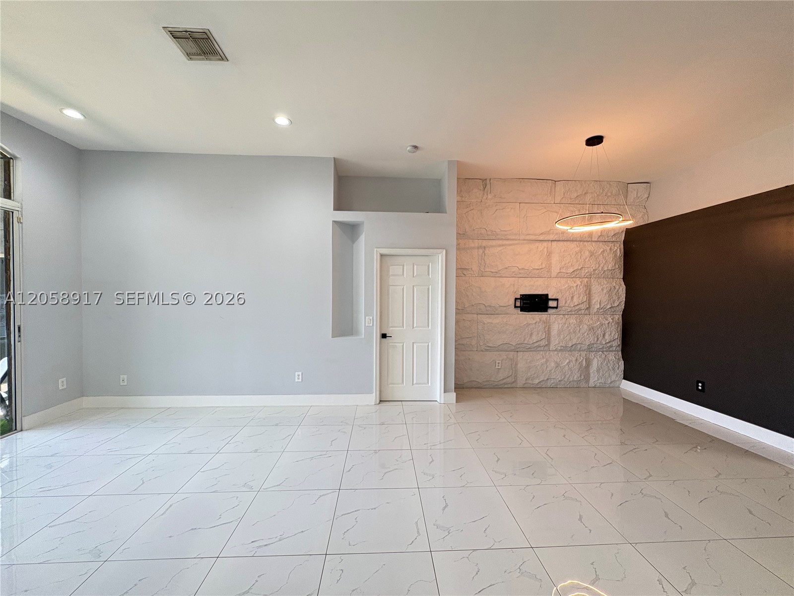 1970 NW 178th Ter #1, Pembroke Pines FL 33029