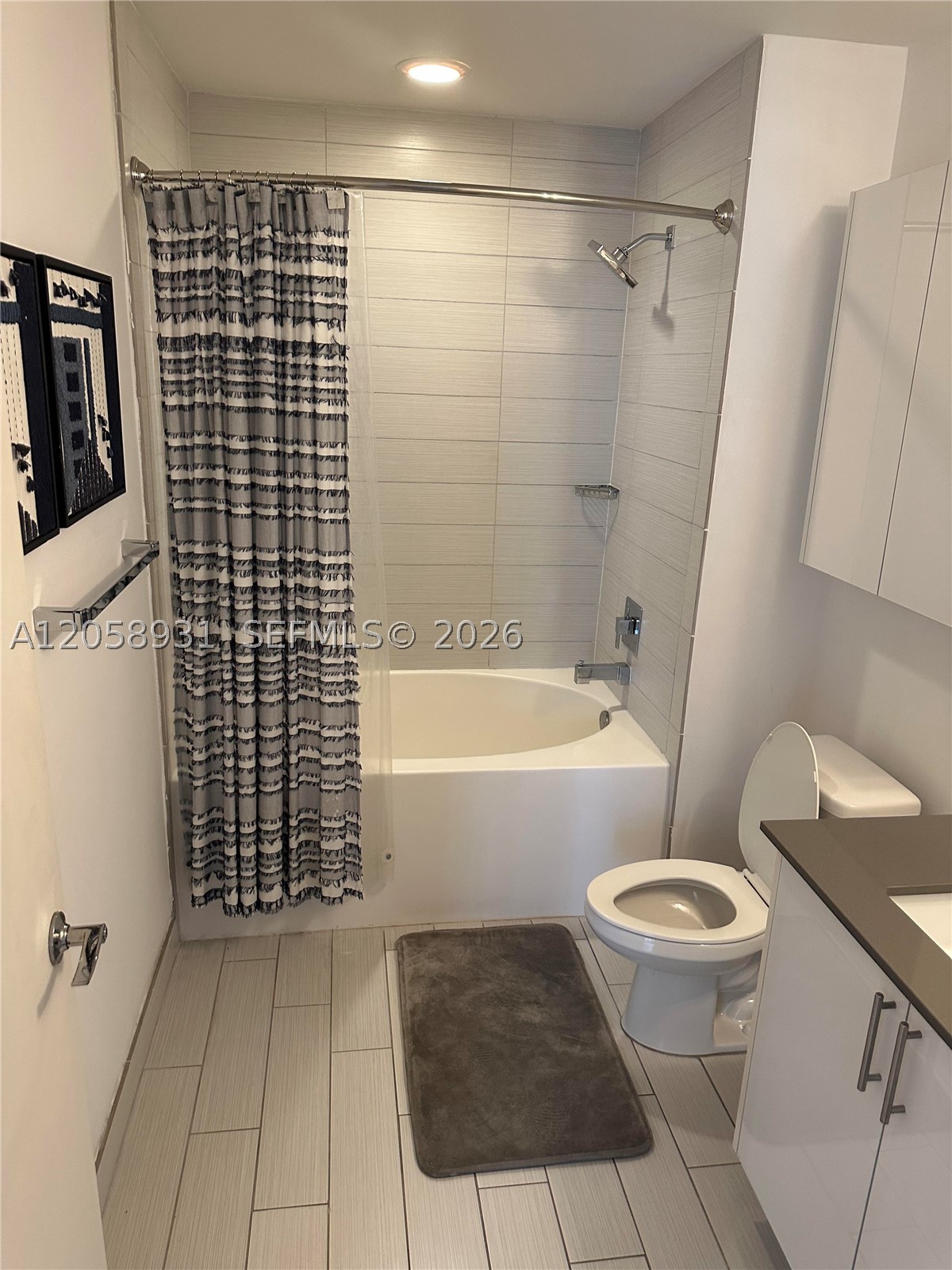 999 SW 1st Ave #1716, Miami FL 33130