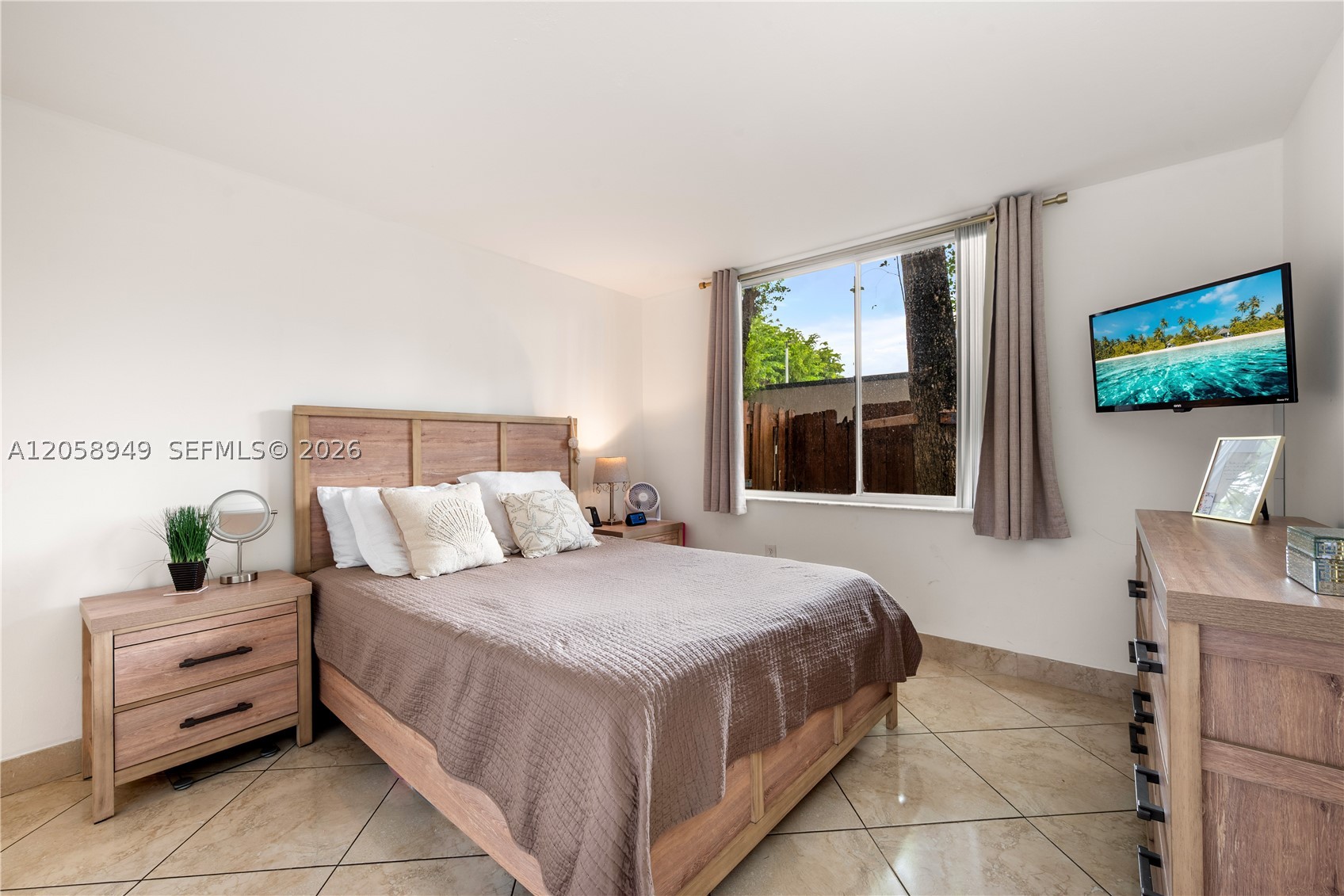 1720 NW N River Dr #107, Miami FL 33125