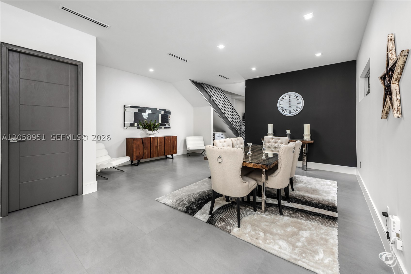 3067 Carter St, Miami FL 33133