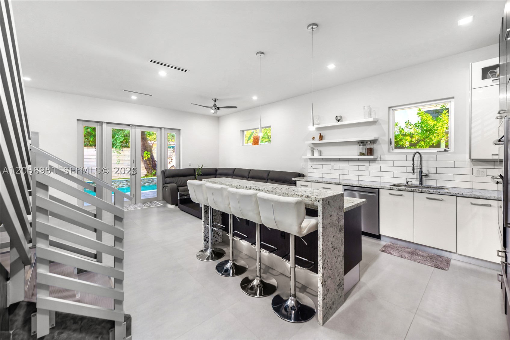 3067 Carter St, Miami FL 33133