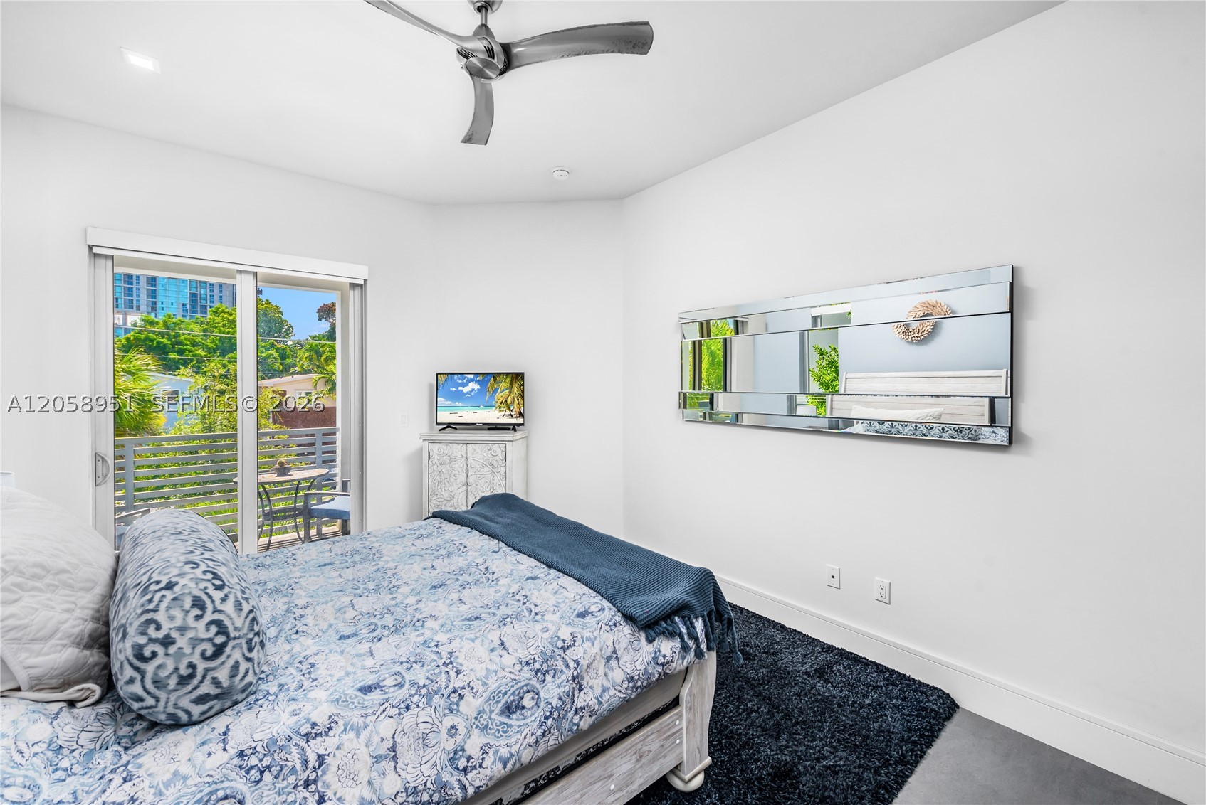 3067 Carter St, Miami FL 33133