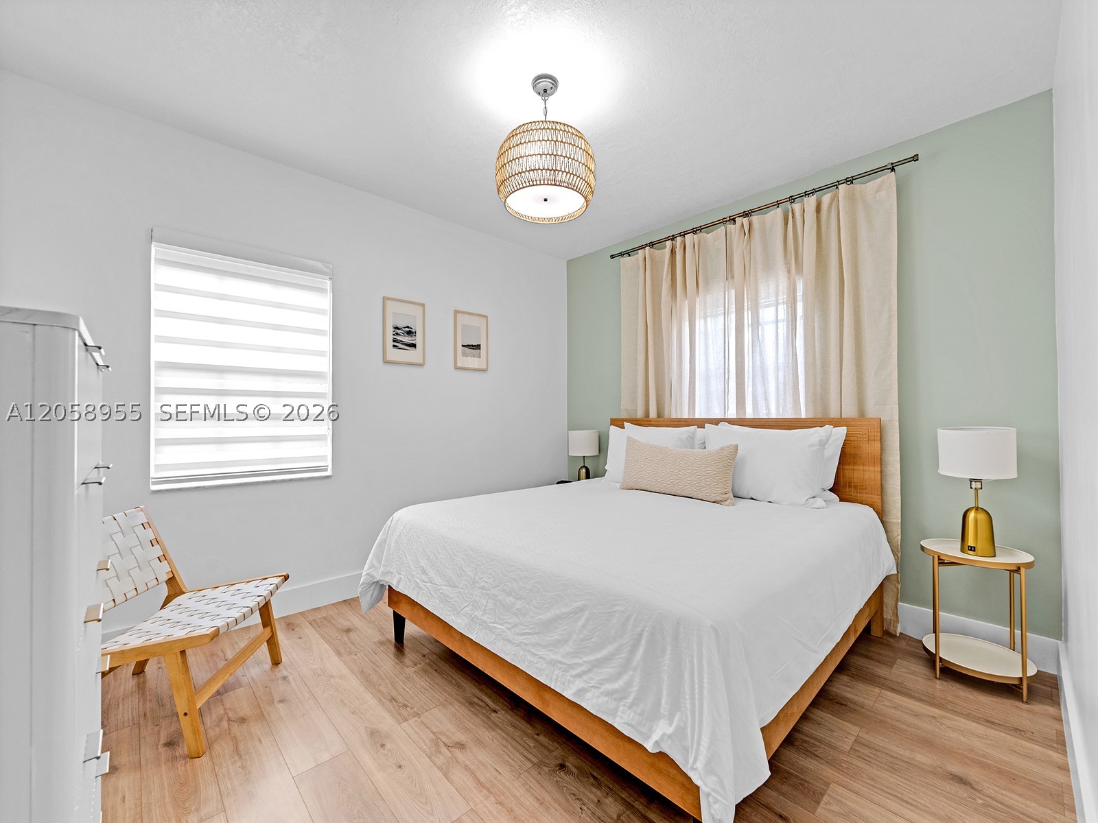 430 Forrest Dr, Miami Springs FL 33166