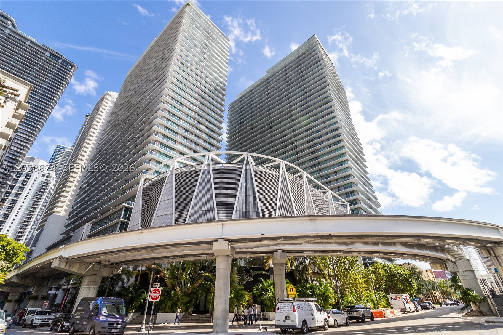1111 SW 1st Ave #2423-N, Miami FL 33130