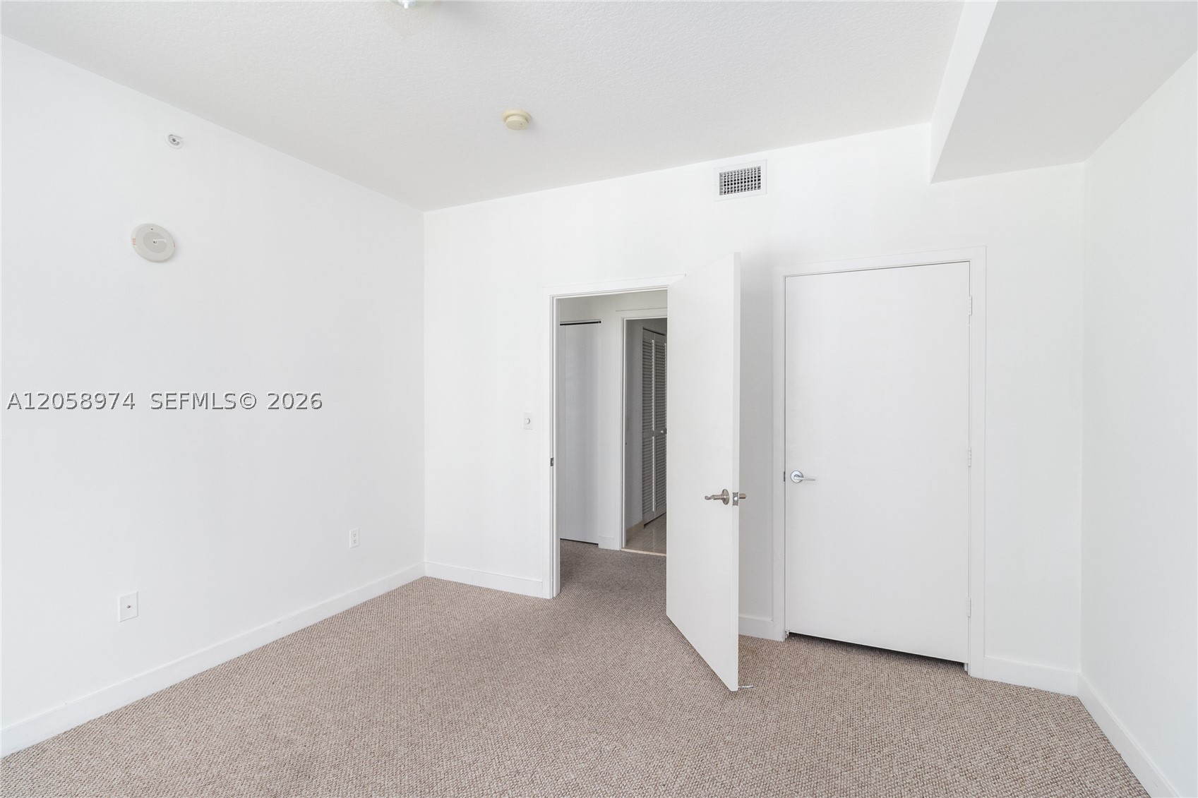 1111 SW 1st Ave #2423-N, Miami FL 33130