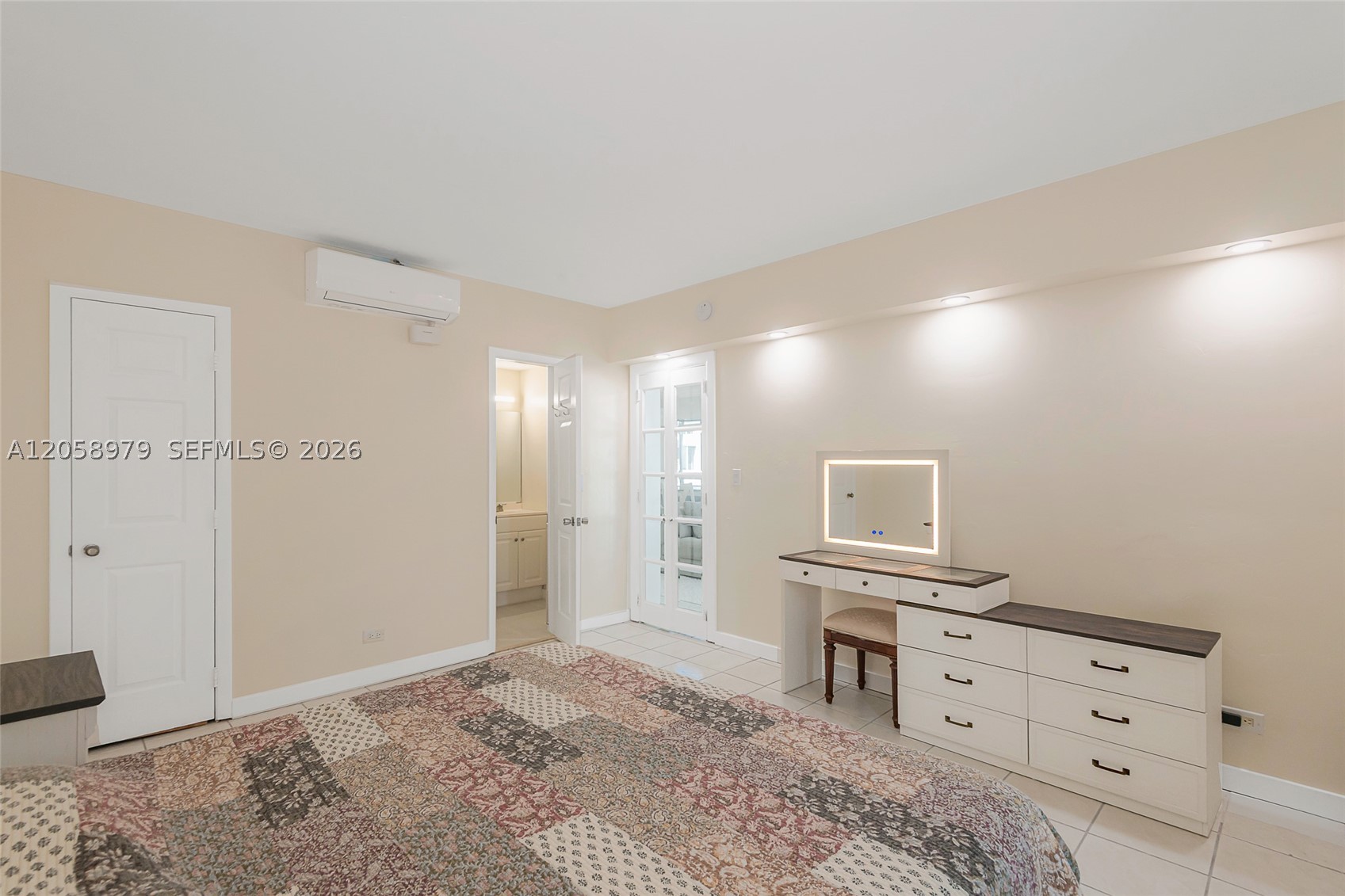1041 Hillsboro Mile #2, Hillsboro Beach FL 33062
