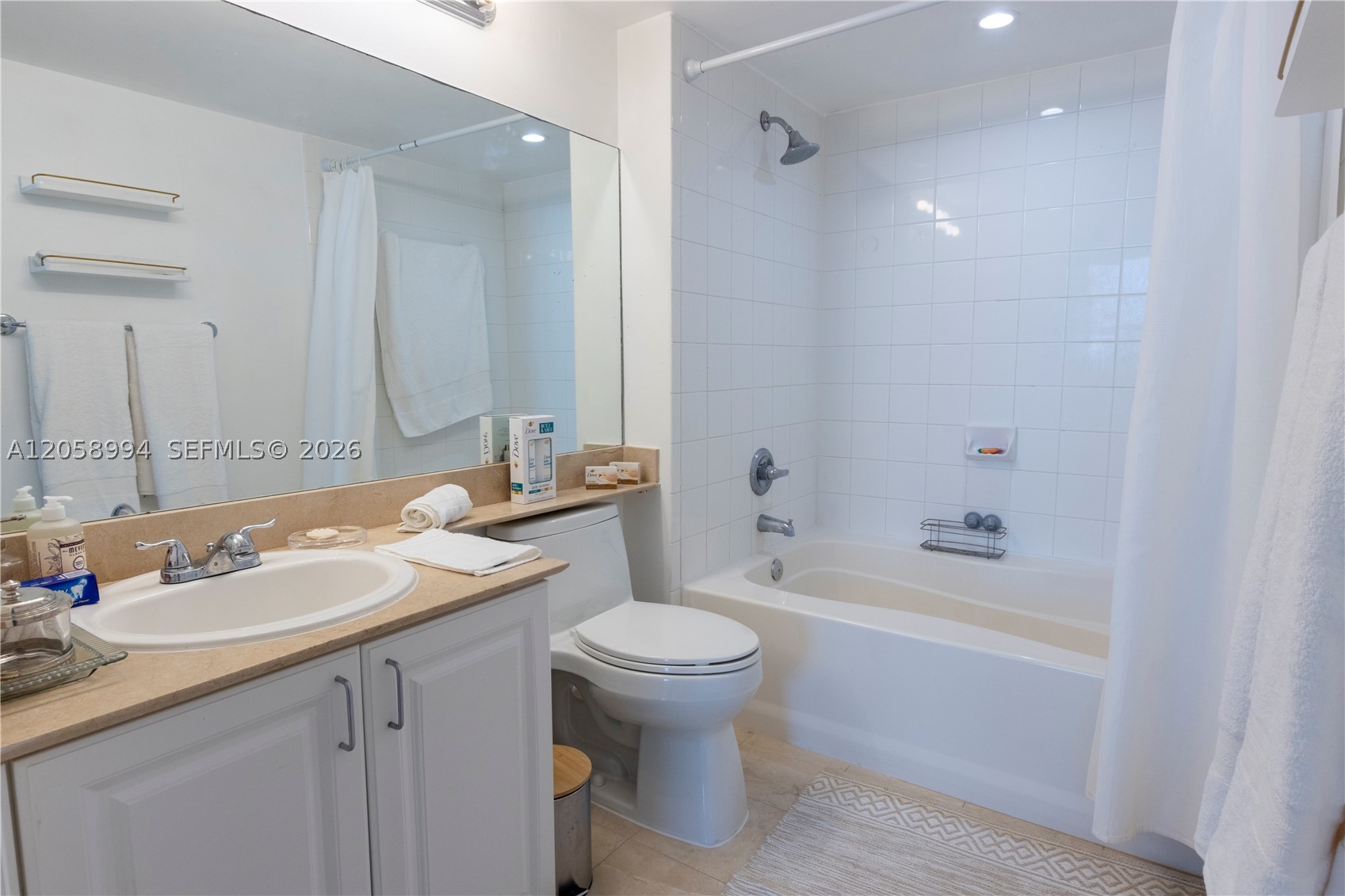 90 Alton Rd #1409, Miami Beach FL 33139