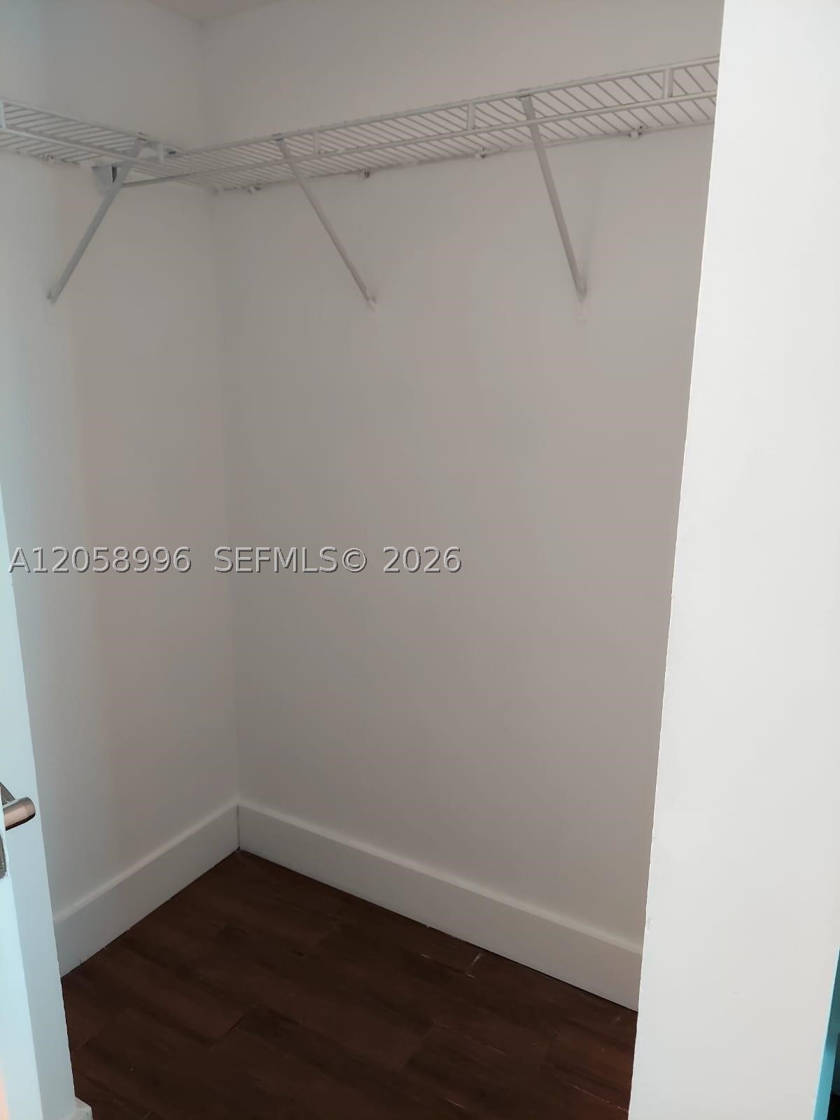 1200 Brickell Bay Dr #3708, Miami FL 33131
