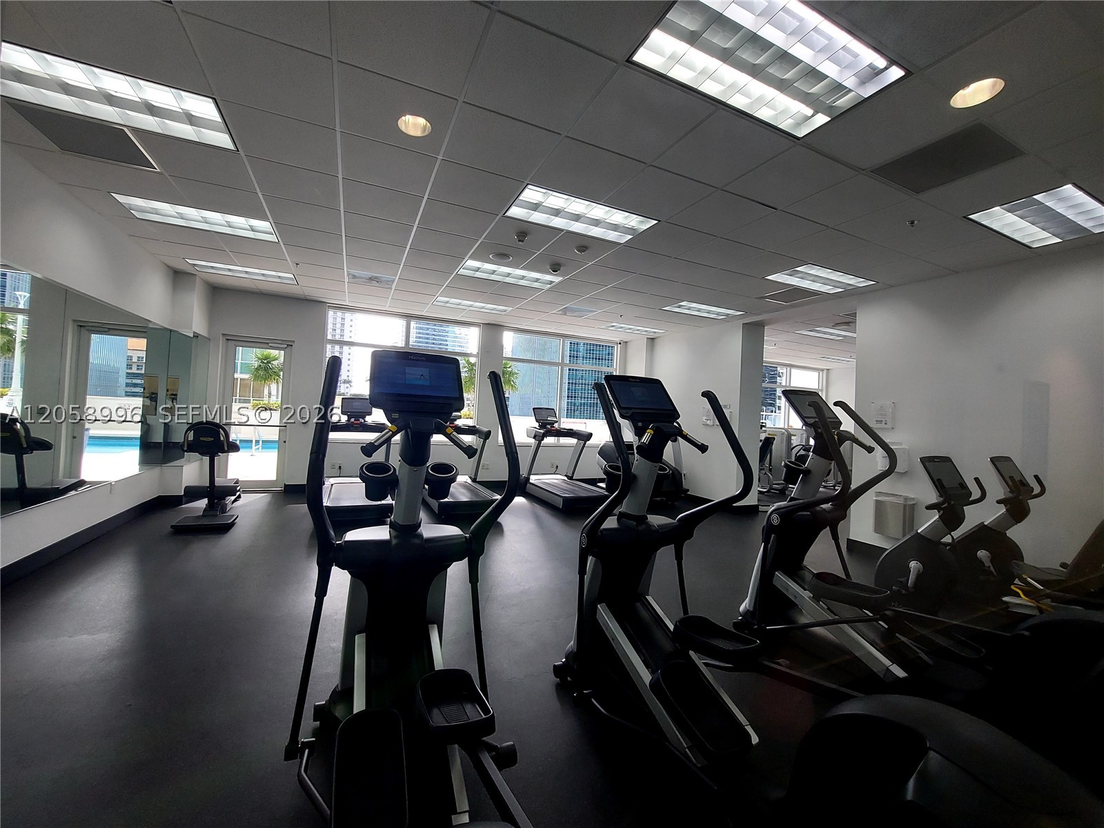 1200 Brickell Bay Dr #3708, Miami FL 33131