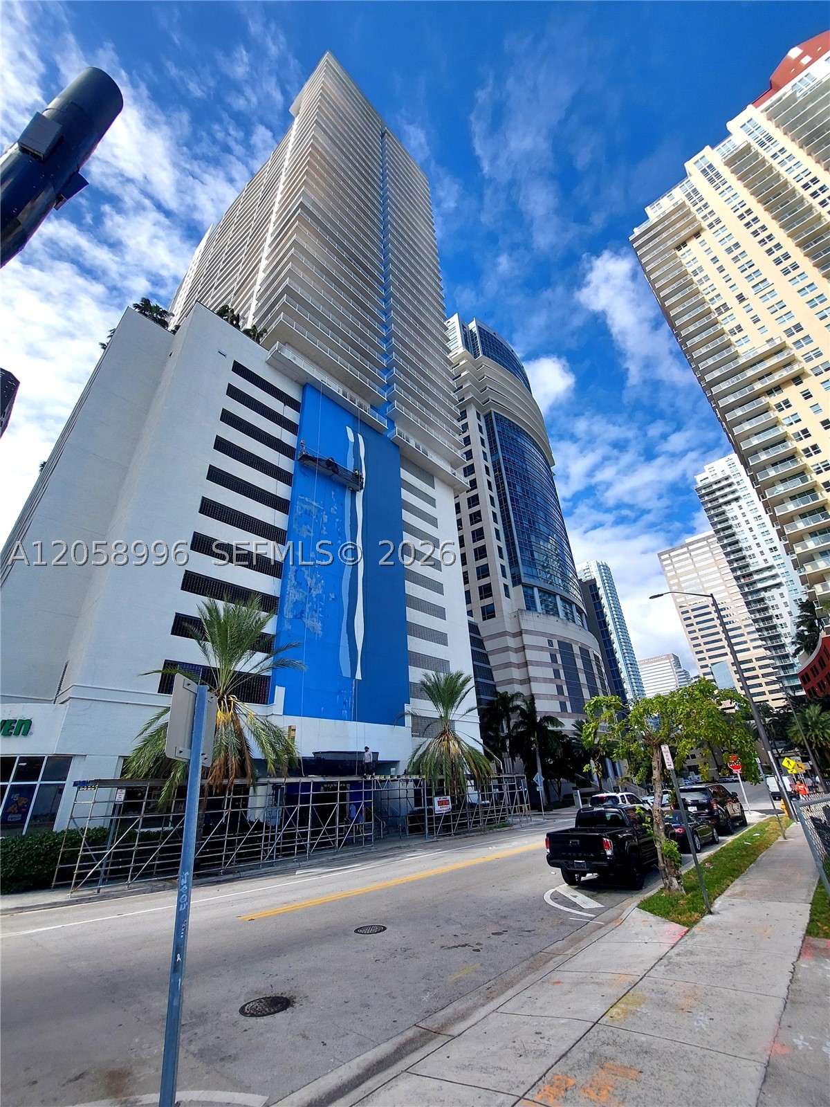 1200 Brickell Bay Dr #3708, Miami FL 33131