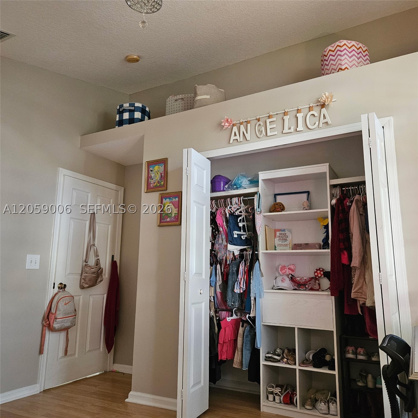 2540 Egret Lake Dr, Green Acres FL 33413