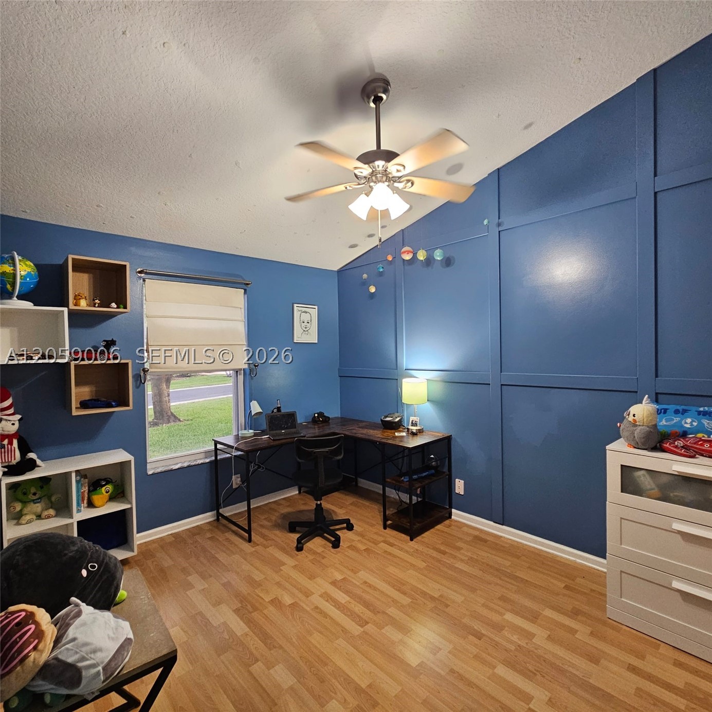 2540 Egret Lake Dr, Green Acres FL 33413
