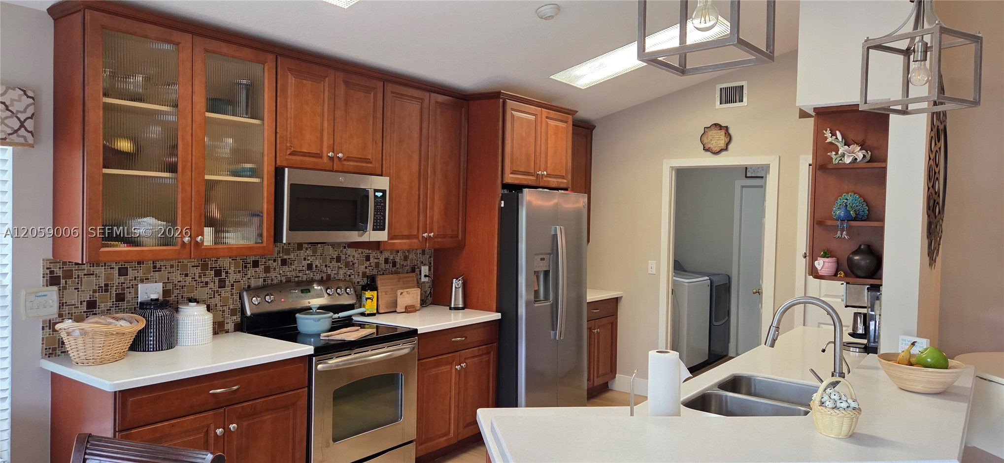 2540 Egret Lake Dr, Green Acres FL 33413