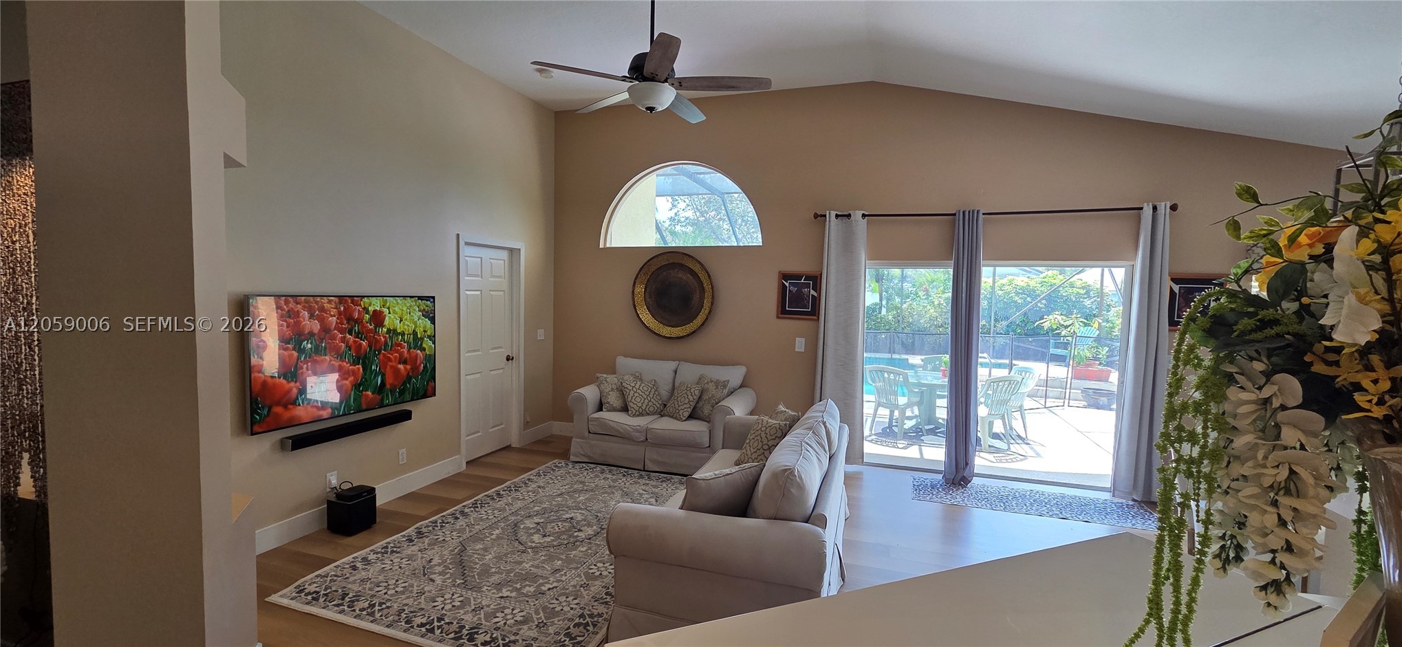 2540 Egret Lake Dr, Green Acres FL 33413