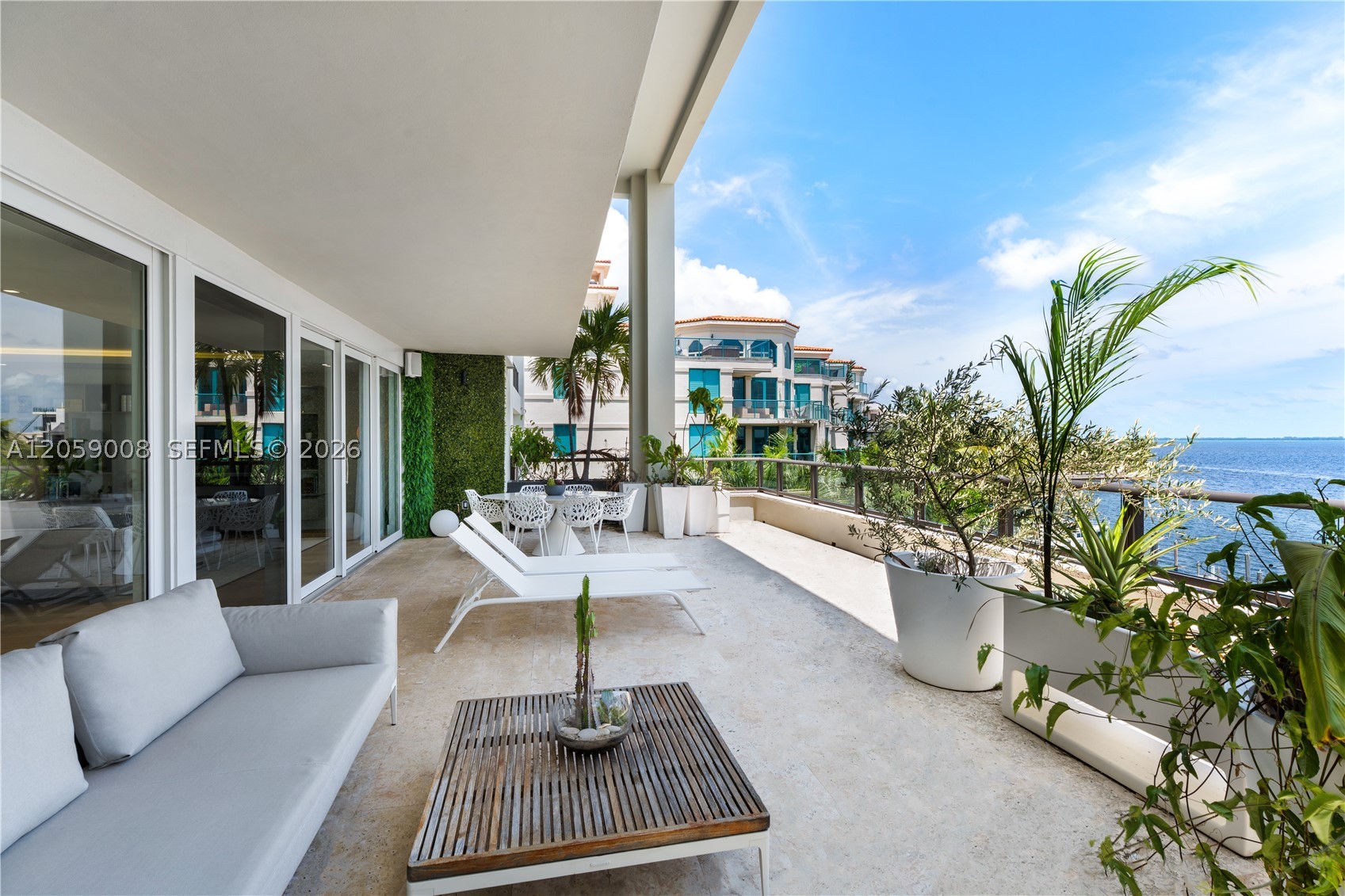 3535 Hiawatha Ave #504, Miami FL 33133