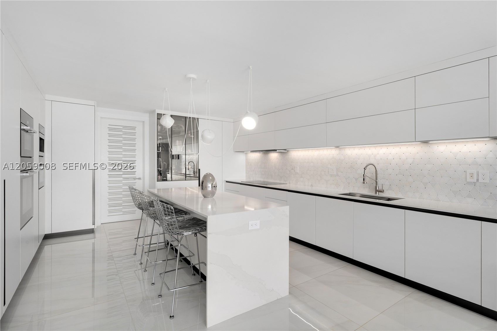 3535 Hiawatha Ave #504, Miami FL 33133