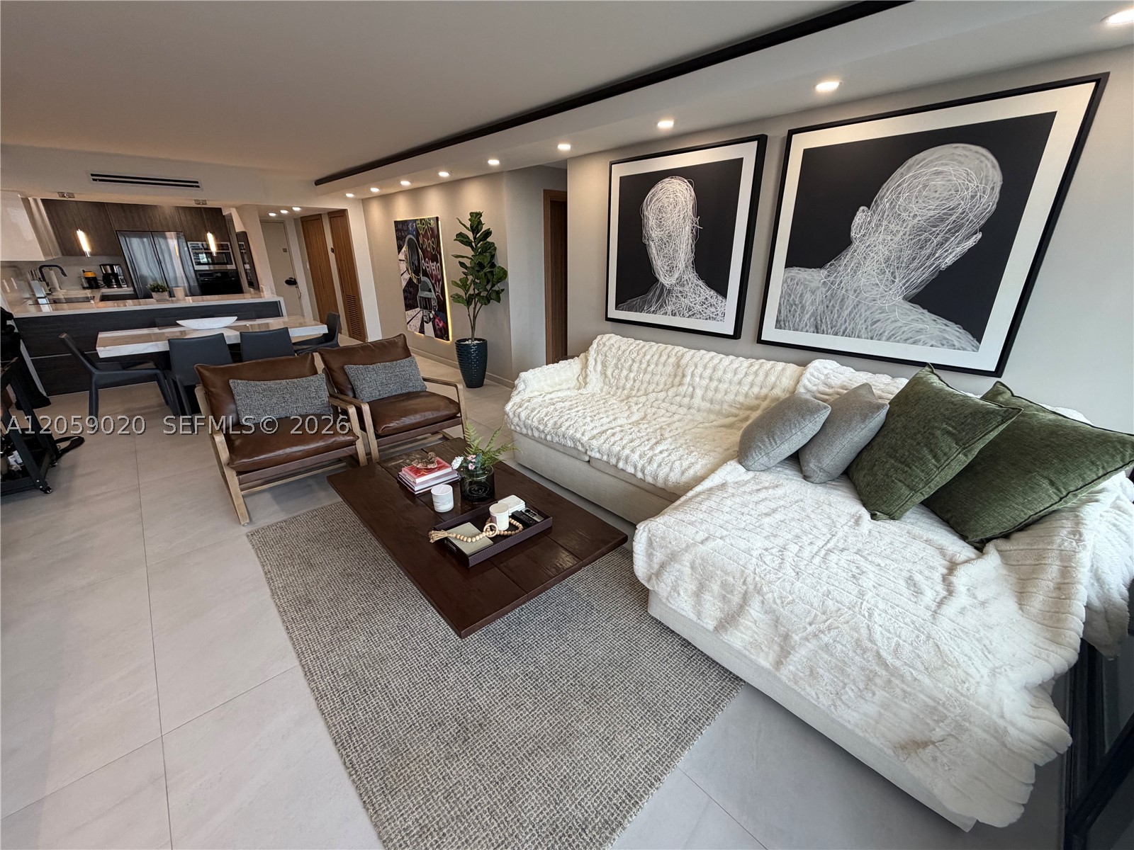 3701 N Country Club Dr #1209, Aventura FL 33180