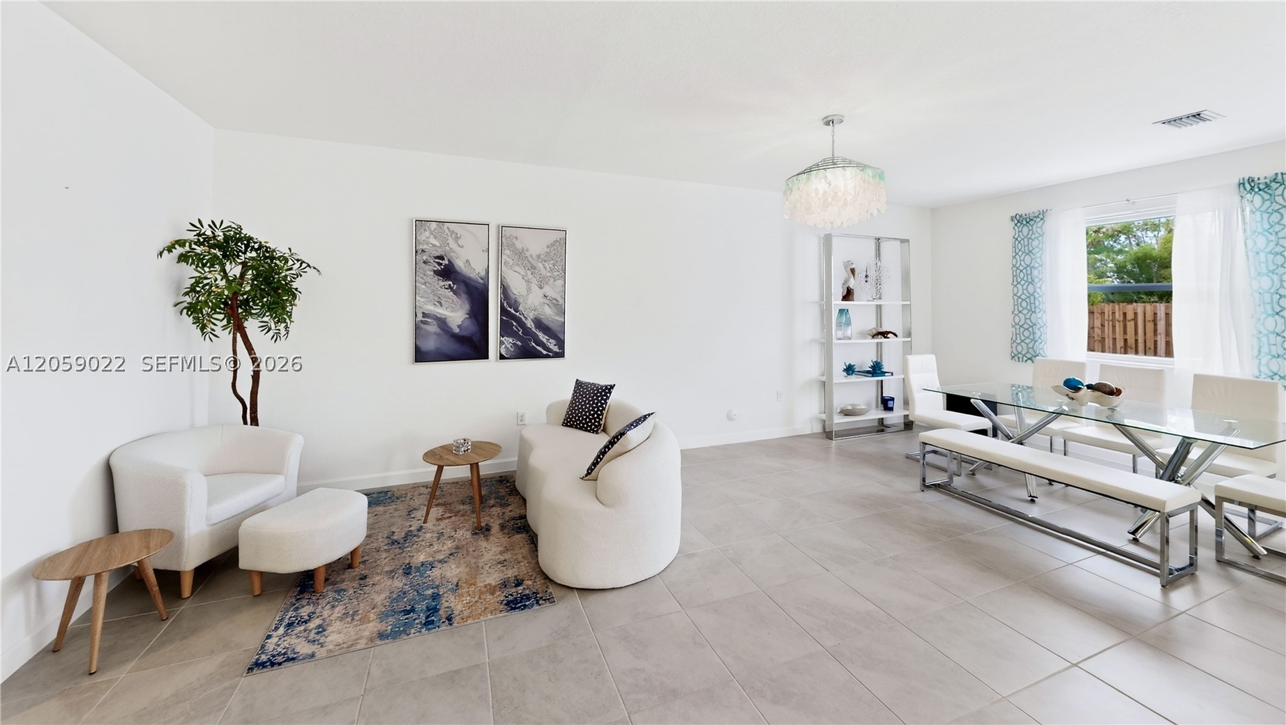 2208 SE 30th St, Homestead FL 33035