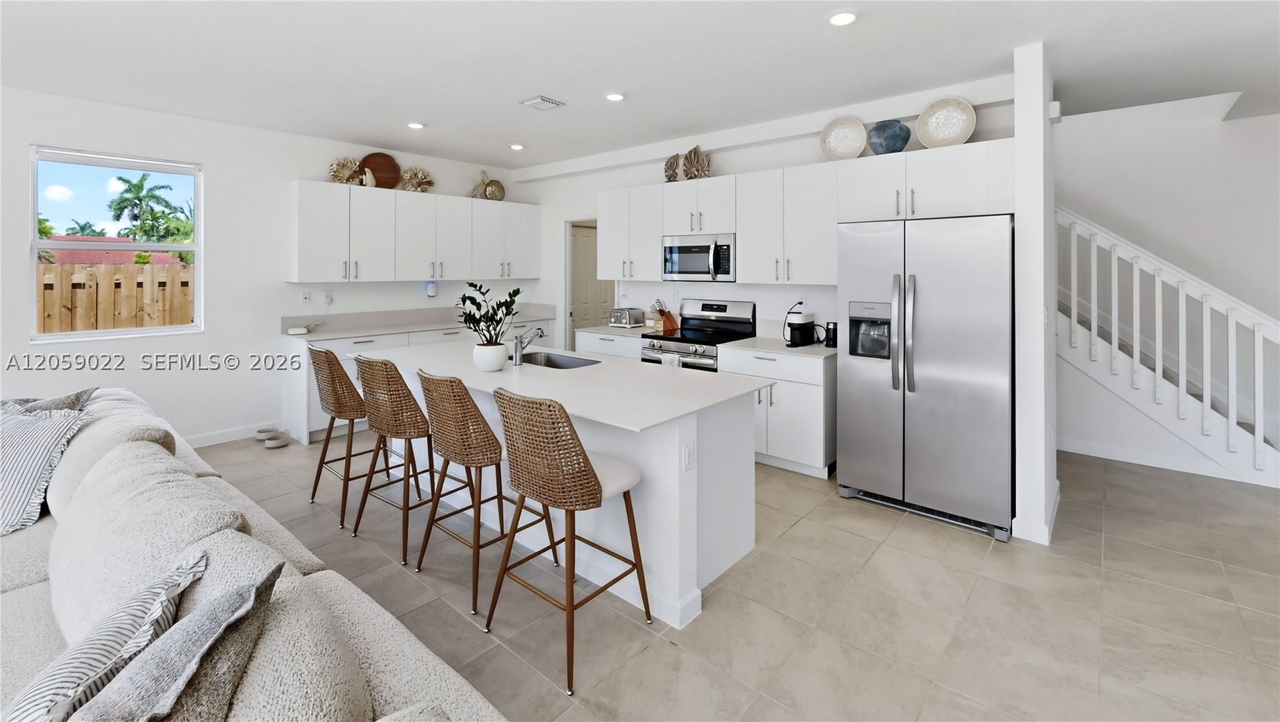2208 SE 30th St, Homestead FL 33035