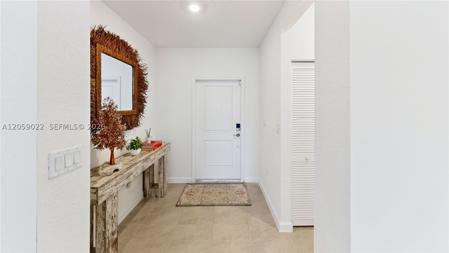 2208 SE 30th St, Homestead FL 33035