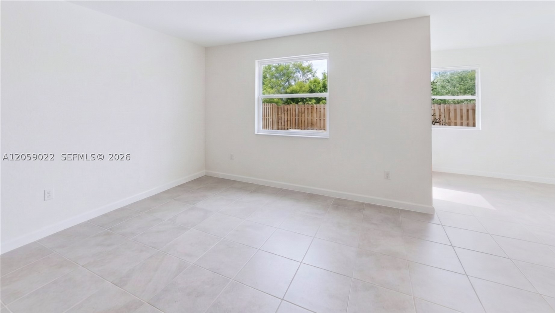 2208 SE 30th St, Homestead FL 33035