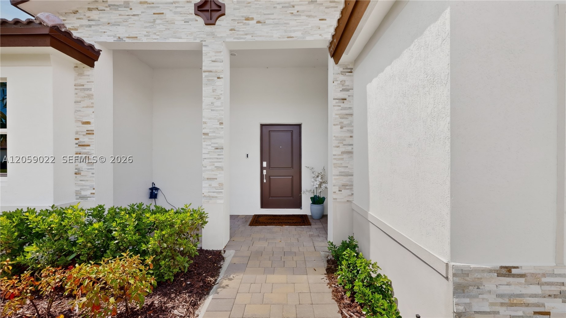2208 SE 30th St, Homestead FL 33035