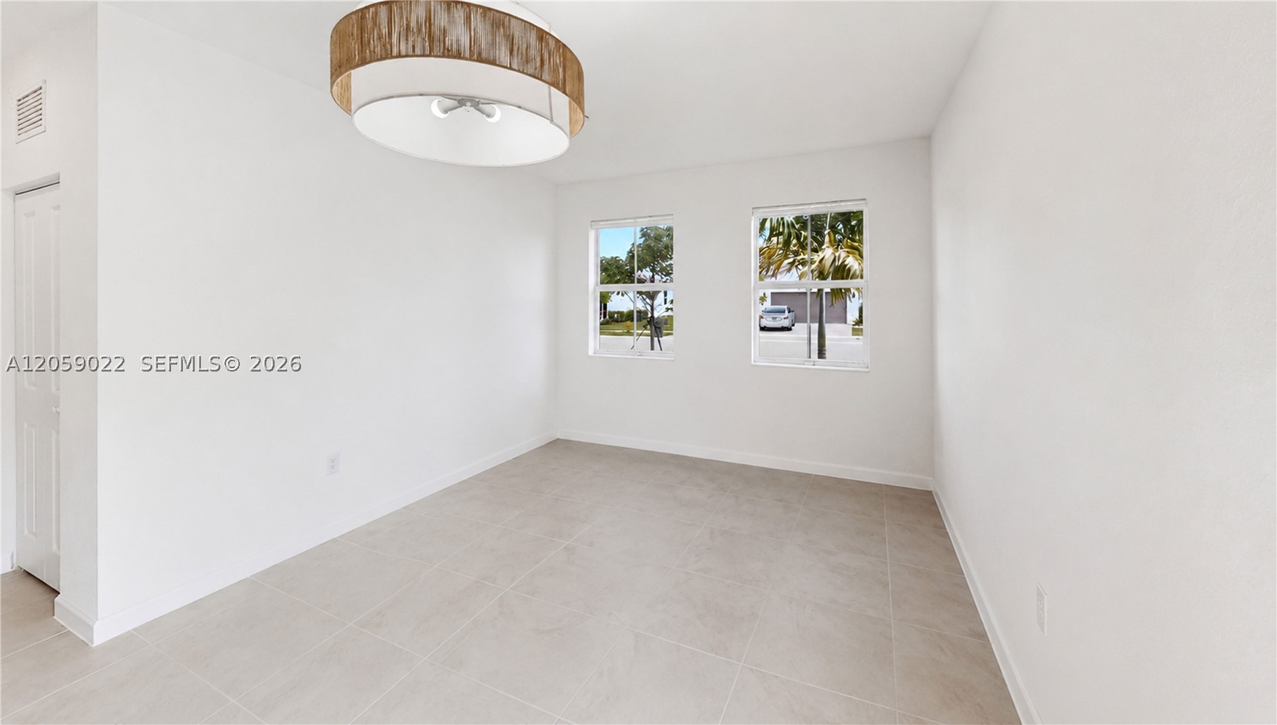 2208 SE 30th St, Homestead FL 33035