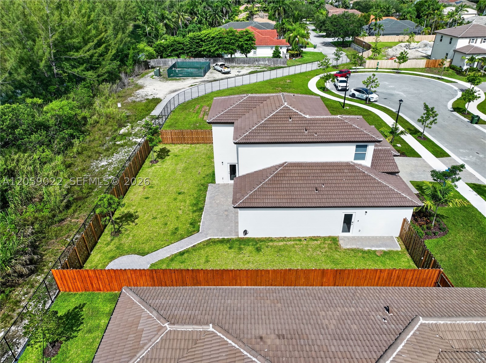 2208 SE 30th St, Homestead FL 33035