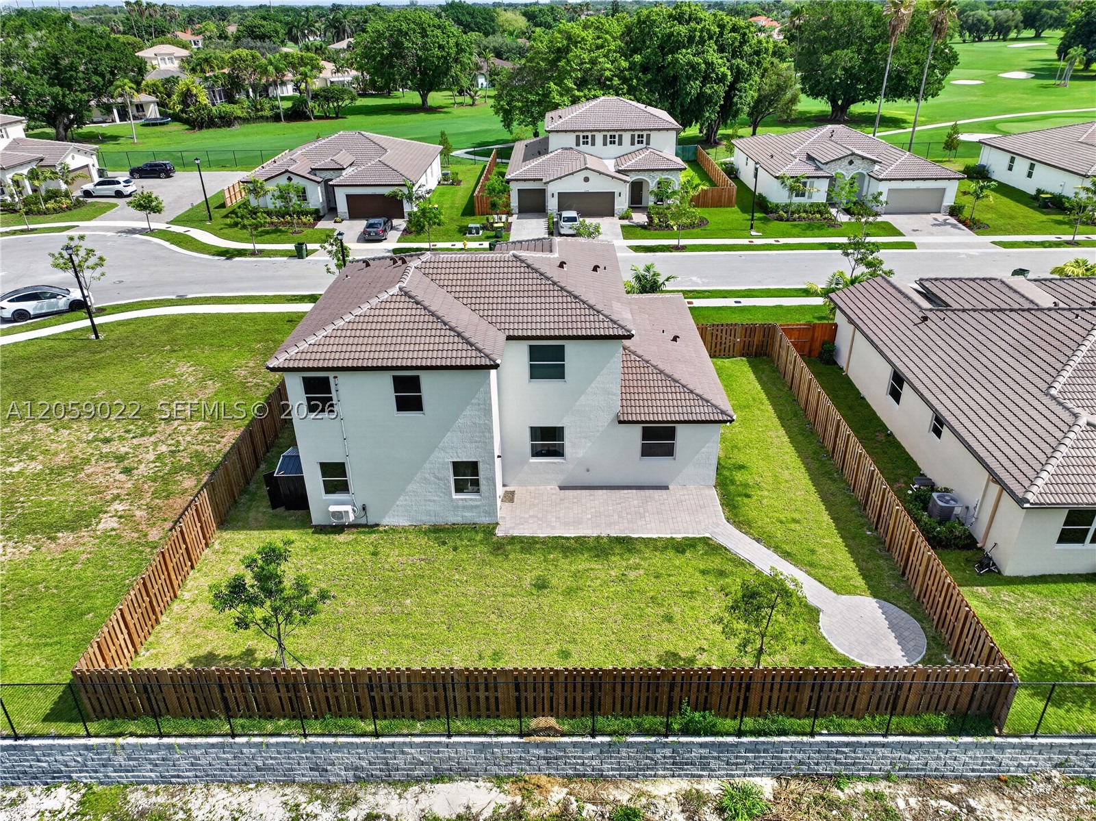 2208 SE 30th St, Homestead FL 33035