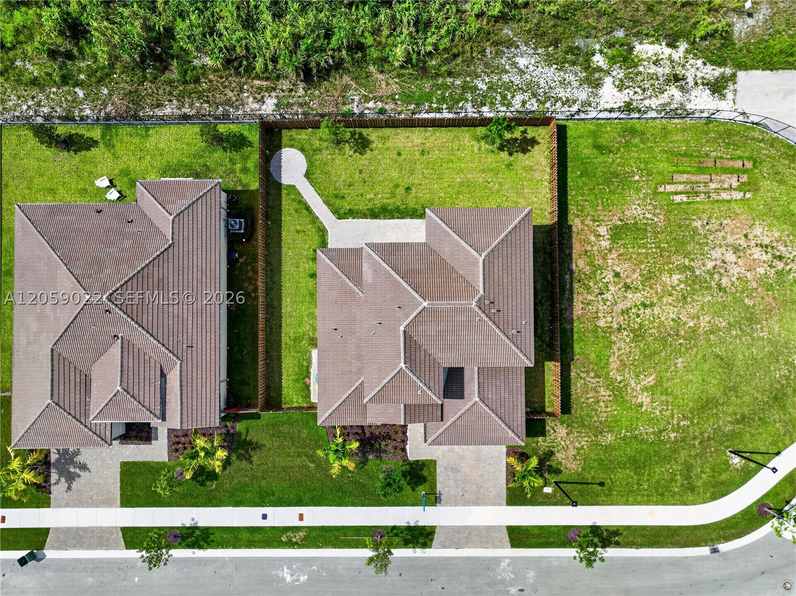 2208 SE 30th St, Homestead FL 33035