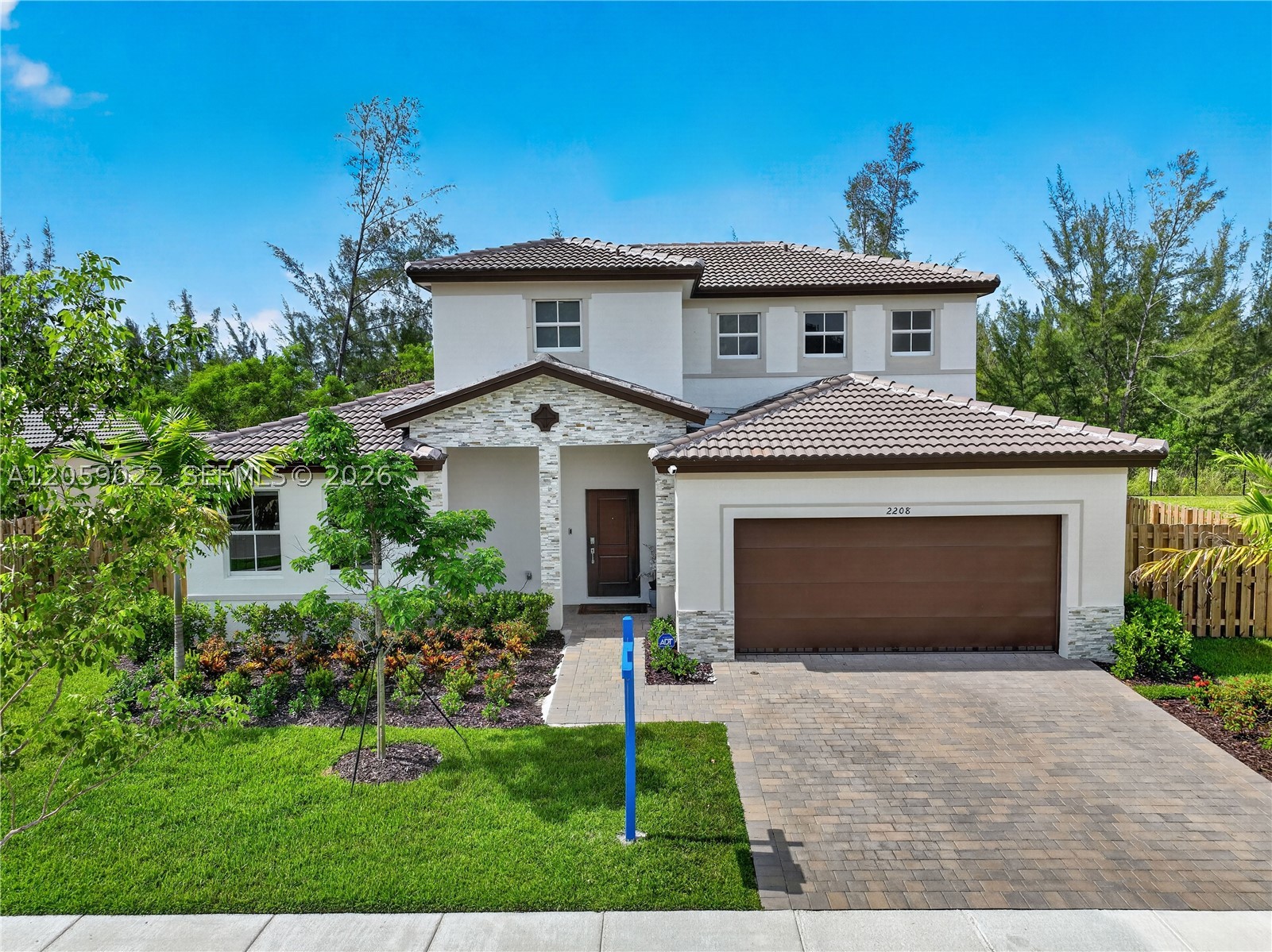 2208 SE 30th St, Homestead FL 33035