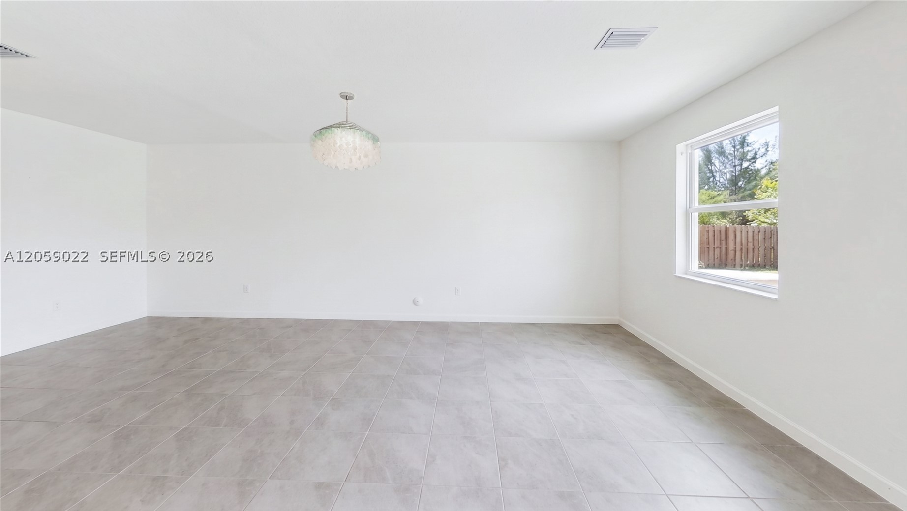 2208 SE 30th St, Homestead FL 33035
