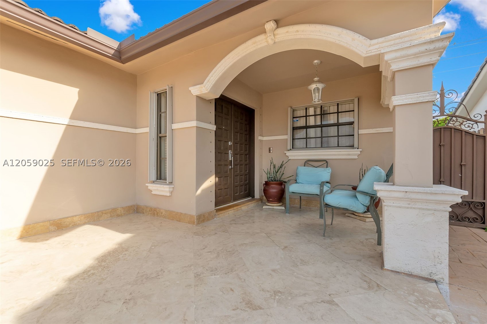 9981 NW 129th Ter, Hialeah Gardens FL 33018