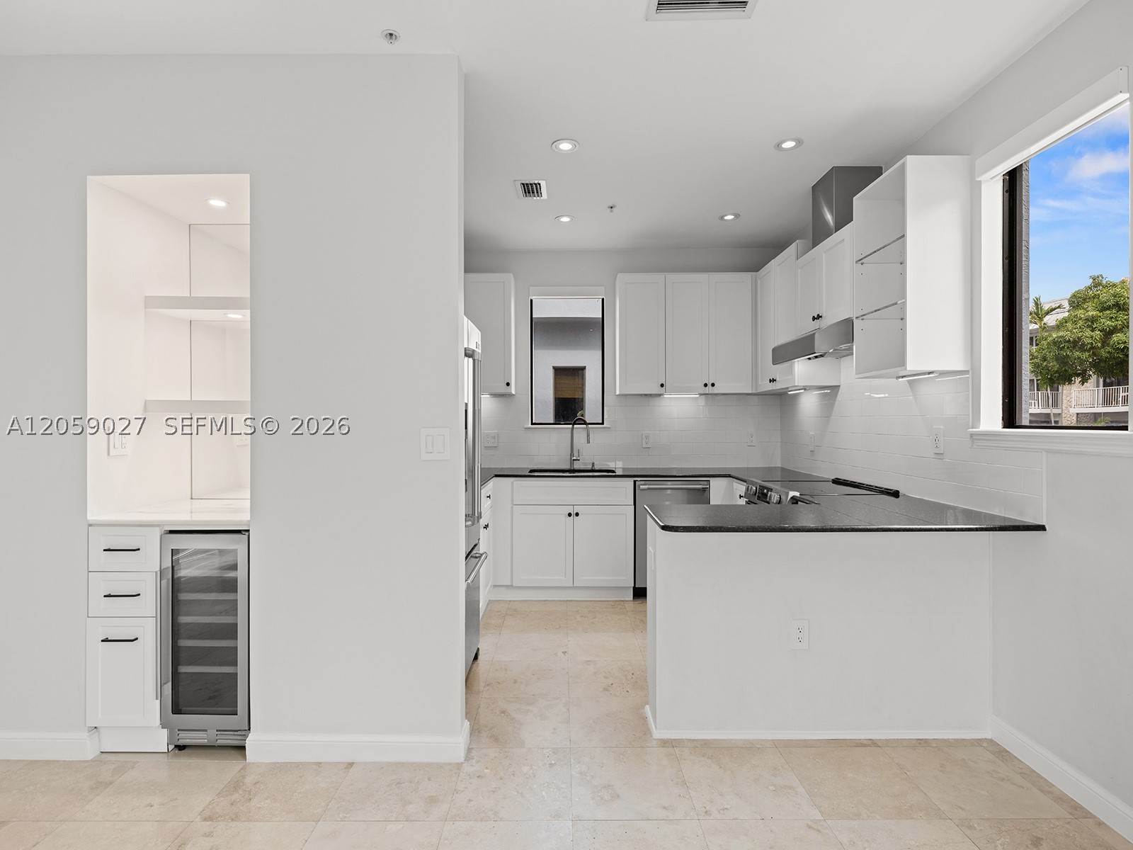 5864 SW 74th Ter #G, South Miami FL 33143