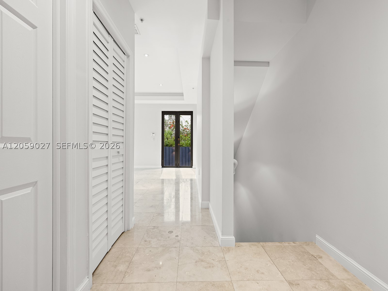 5864 SW 74th Ter #G, South Miami FL 33143